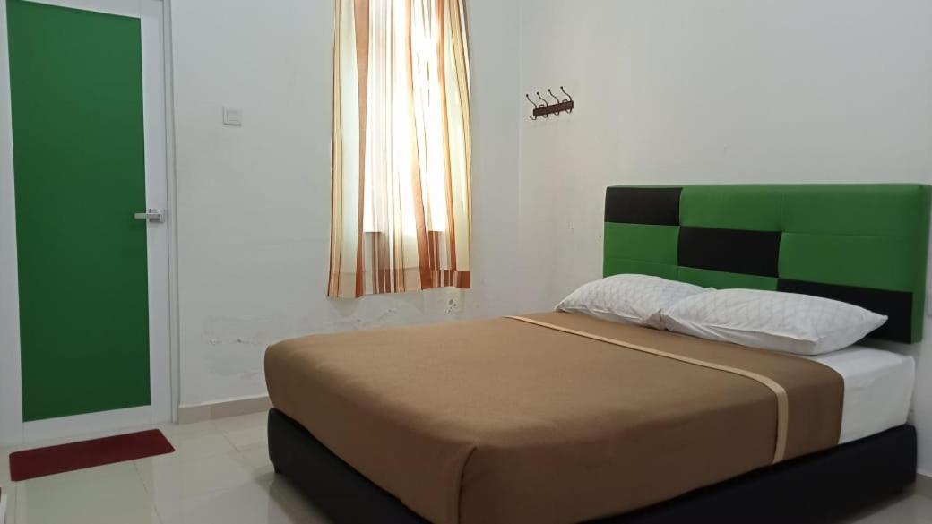 Dlayaran Villa Guest House Kuala Rompin Buitenkant foto